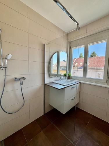 Stylish Flat Near Centre