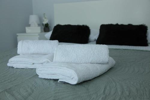 Ένα ή περισσότερα κρεβάτια σε δωμάτιο στο Marianne's Apartment