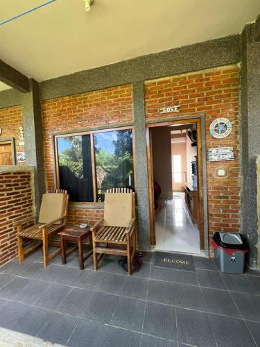 Гостиная зона в Vivian's Lakey peak homestay