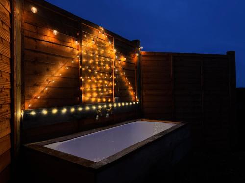 Φωτογραφία από το άλμπουμ του 1 Bed Cabin - Sleeps 2 - Pets - Garden - Parking σε Ilfracombe