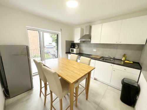 Η κουζίνα ή μικρή κουζίνα στο Comfy Apartment in Sankt Augustin