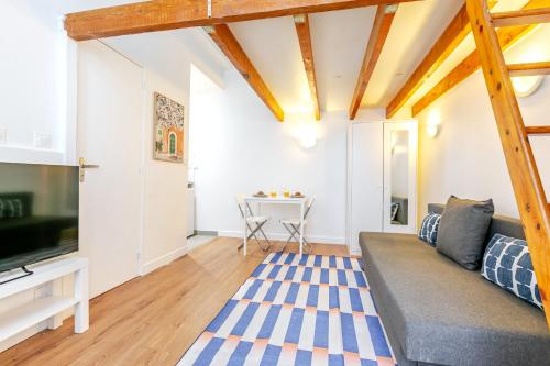Studio cool avec mezzanine 17ème arrondissement