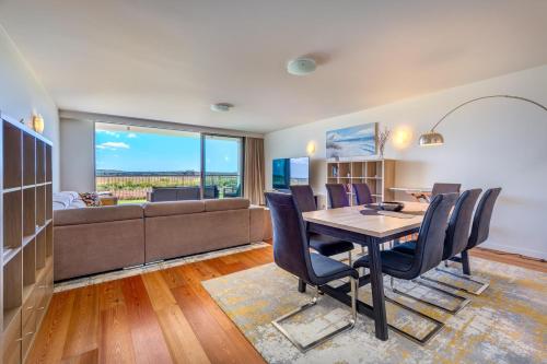Cond Bayline Cavala - SPA - POOL - GYM - BEACH - BY BEDZY