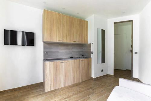 HSH Bessières-Batignolles Paris Superbe Studio