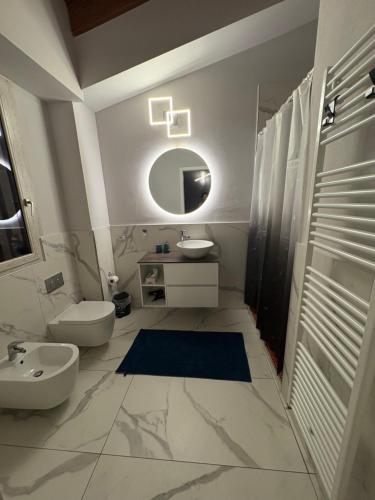 Ένα μπάνιο στο B&b Villa Ravenna