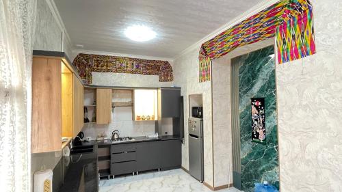 Η κουζίνα ή μικρή κουζίνα στο One Global Family Guest Room Samarkand