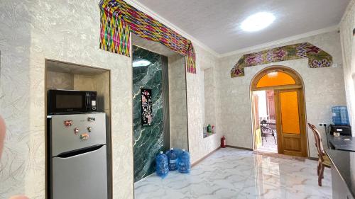 Η κουζίνα ή μικρή κουζίνα στο One Global Family Guest Room Samarkand