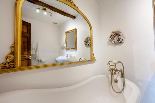 Et badeværelse på Romantic Cottage Haworth