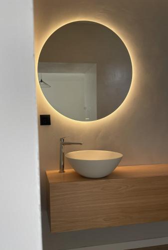 Calheta Suite Vinha - Adults-only suite with heated tub & ocean view
