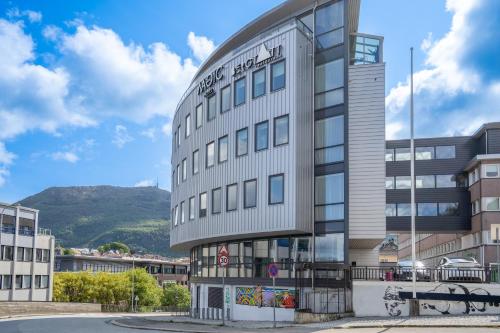 Nespecifikovaný výhled na hory nebo výhled na hory při pohledu z hotelu