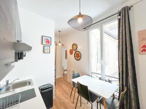 146 - Urban Cosy Flat in Paris