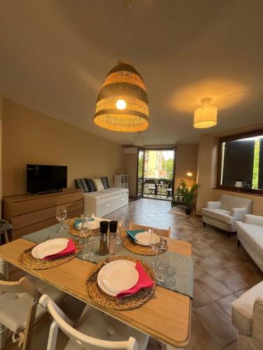 Posezení v ubytování Csopak Strand Apartman