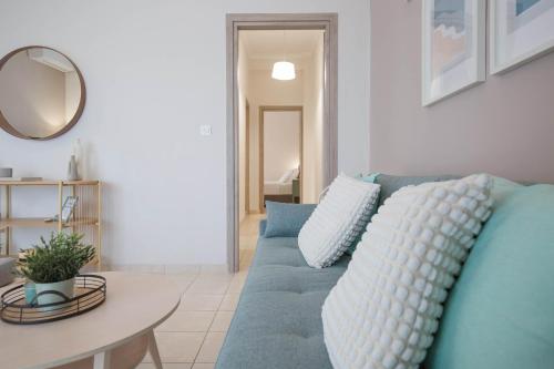 Blue Haven Chania Apt Next to the Sea