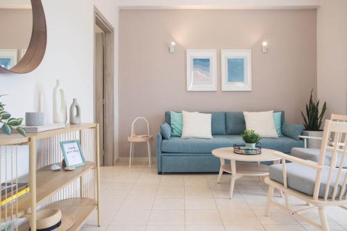 Blue Haven Chania Apt Next to the Sea