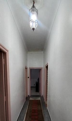 Photo de la galerie de l'établissement Traditional Cosy Apartment Downtown Guéliz, à Marrakech