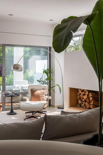 Gallery image of 3BD 2 Floor Maisonette with Pool in Athens
