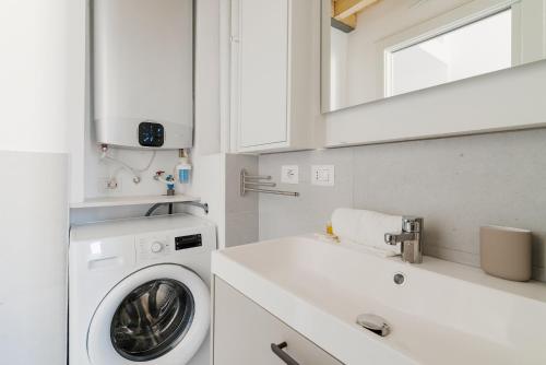 GuestHost - MM2 Lambrate Bright Apartment