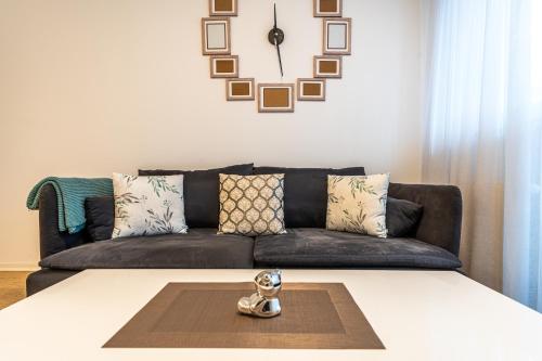 Flex SelfCheckIns 170 - Zagreb - Bedroom - Parking - Loggia