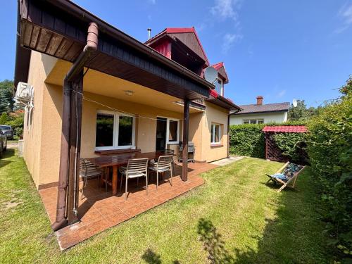 Domek w Poddąbiu blisko plaży i lasu