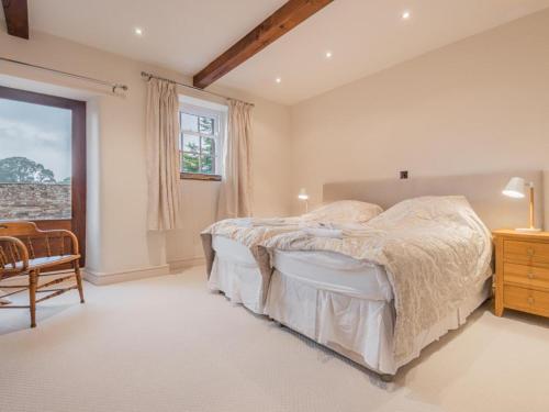 Ένα ή περισσότερα κρεβάτια σε δωμάτιο στο 4 Bed in Skirwith SZ383