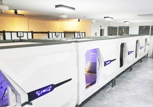 a row of washers and dryers in a room at Multi24 멀티 24 hours multi room motel hotel guest house A in Incheon
