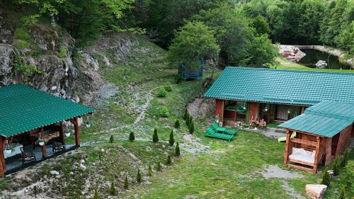 Φωτογραφία από το άλμπουμ του Cabana Cuib De Soim 2 σε Tranisu