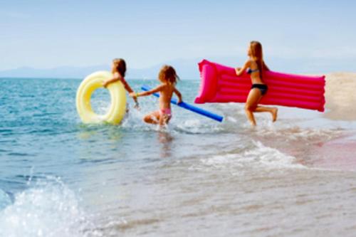 MARBELLA BEACHFRONT - Beachside apartment with stunning sea views