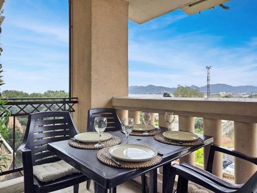 Le Cannes Beach 468 - balcon vue mer & piscine
