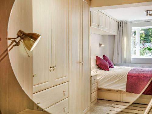 Katil atau katil-katil dalam bilik di 2 Bed in Pateley Bridge 89622