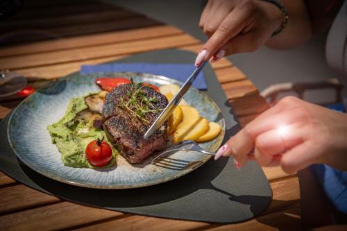 Φωτογραφία από το άλμπουμ του Hotel Miran Pirovac σε Pirovac