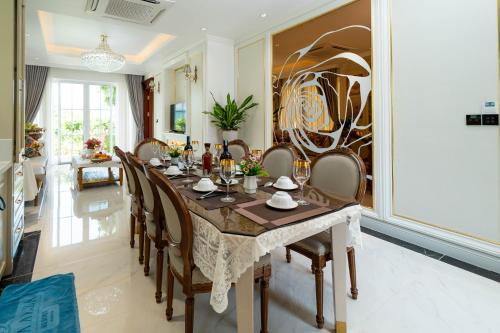 Gallery image of Chang Luxury Villa Beach View in Bình Tú