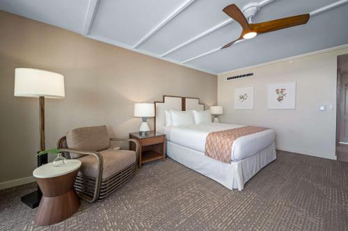 Katil atau katil-katil dalam bilik di OUTRIGGER Kāʻanapali Beach Resort
