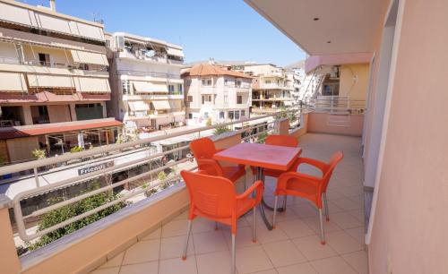 Apartment Surrounded by Beaches