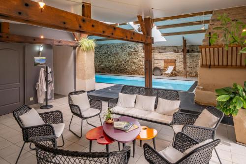 Photo de la galerie de l'établissement grand gite nature l'hubertiere, à Saint-Christophe-du-Ligneron