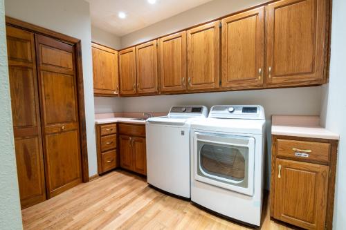 Peachtree By Avada Properties photo 61