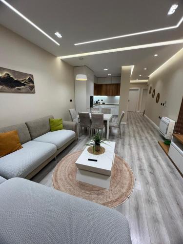Dalvi Apartments