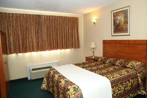 JFK Inn – Photos 2