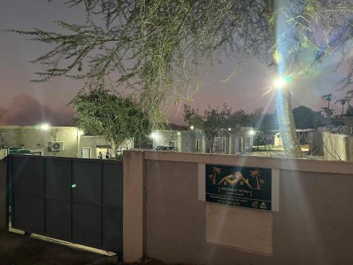 Φωτογραφία από το άλμπουμ του Nkandla Yethu Guest House σε Νέλσπρουιτ