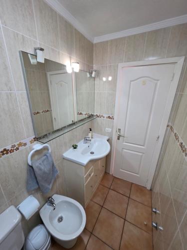 Apartment Jacaranda close to the beach, sea-view, pool, wifi, SAT-TV