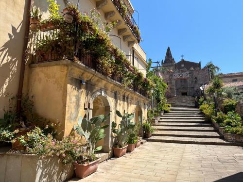 Fotografie z fotogalerie ubytování Casa Lina Bouganville v destinaci Forza dʼAgro