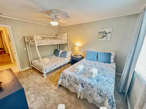 New Listing Sands Villa Steps to the Beach Flip-Flop Getaways photo 3