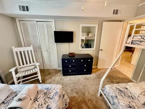 New Listing Sands Villa Steps to the Beach Flip-Flop Getaways photo 7