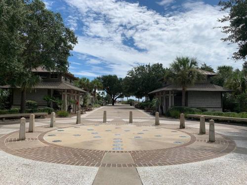 New Listing Sands Villa Steps to the Beach Flip-Flop Getaways photo 8