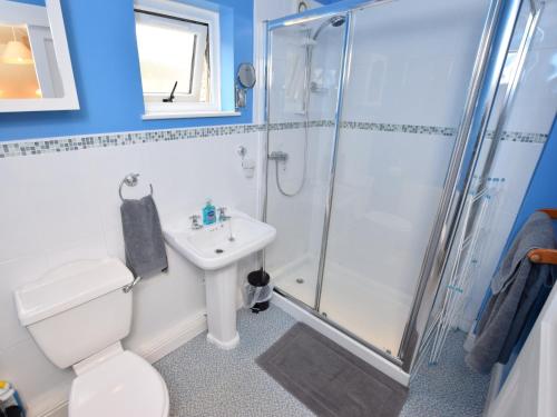 Vannituba majutusasutuses 1 Bed in Bradwell PK849