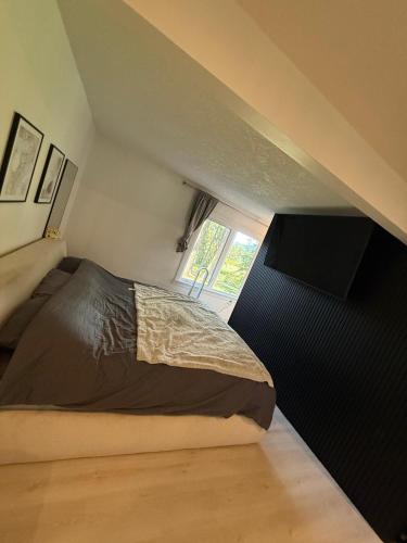Postel nebo postele na pokoji v ubytování Modern 5BR Luxury Getaway