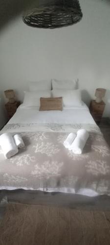 Cama o camas de una habitación en Chambre d'hôtes indépendante à la campagne