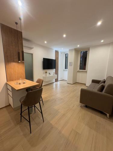 TV/Unterhaltungsangebot in der Unterkunft Gianvenuti House Rome - Metro A with Jacuzzi