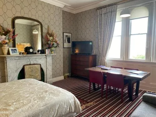 Aberley House photo 22