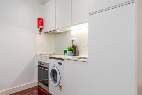 Renovated & Quiet 1-Bedroom in Santa Catarina
