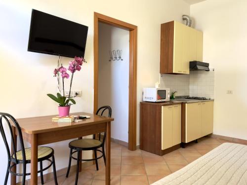 Una cocina o zona de cocina en Residence Carioca